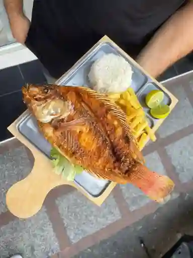 Mojarra Frita de Libra