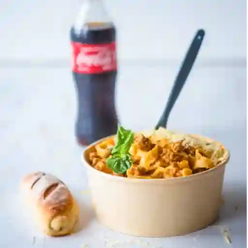 Pasta lunch