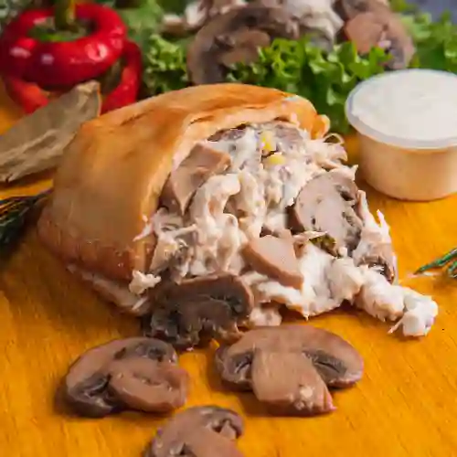 Pastel Pollo con Champiñones