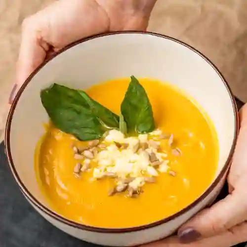 Crema de Ahuyama, Zanahoria y Coco