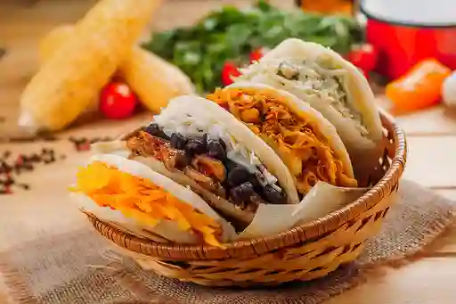 Arepa Rellena Mixta
