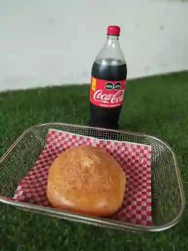 Combo pan panochin grande, coca cola 1.5