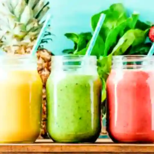 Jugos Naturales en Leche