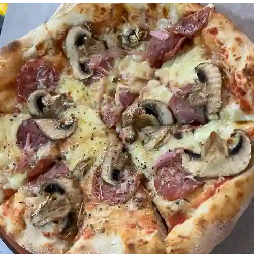 Pizza Salami