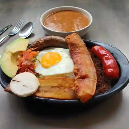 Bandeja Paisa