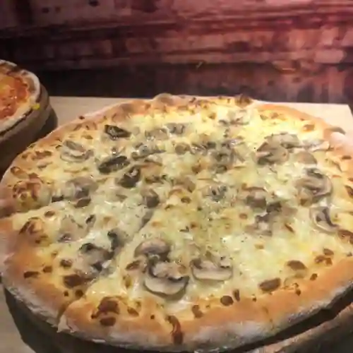 Pizza Funghi 30 Cm