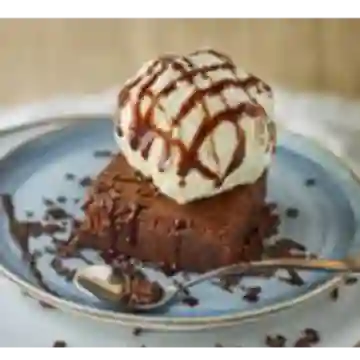 Brownie con Helado