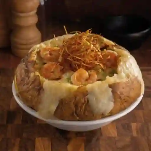 Papa loca camarón al ajillo