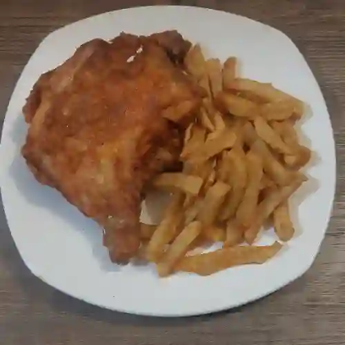 ¼ de Pollo Frito y Papa a la Francesa