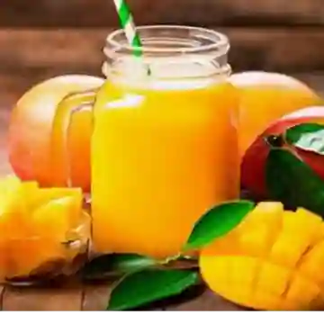 Jugo de Mango en Agua
