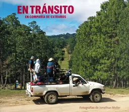en Tránsito en Compañía de Extraños
