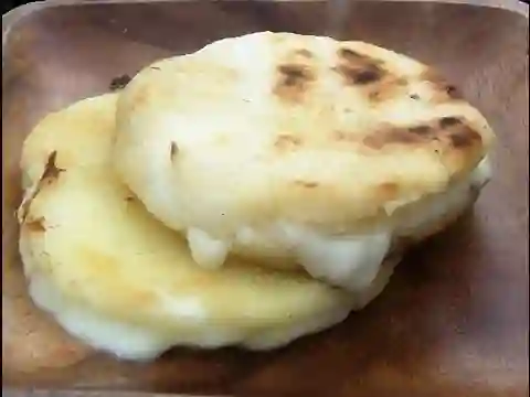 Arepa con queso o cuajada