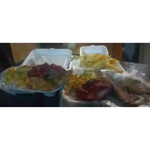 Plato Mixto (res, Pollo, Cerdo)