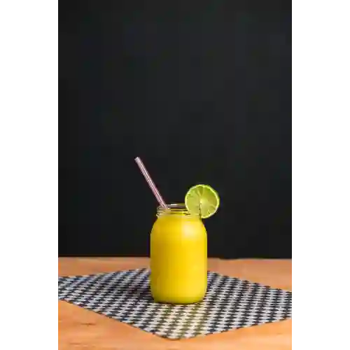 Limonada Mango Piña 16 Onz