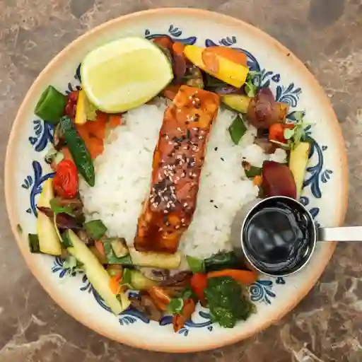 Bowl de Salmón Oriental