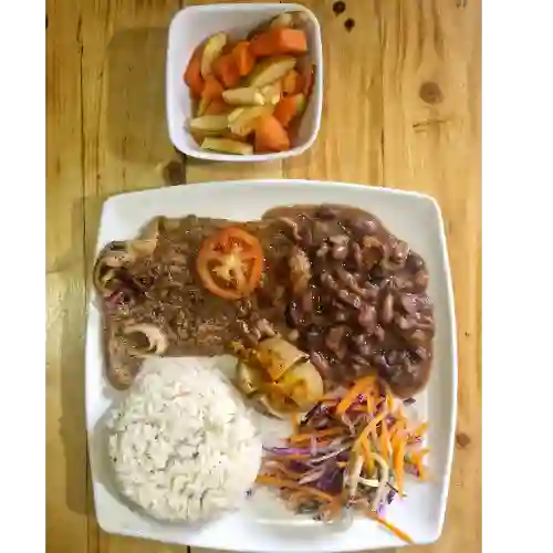 Almuerzo Carne de Res + Fruta