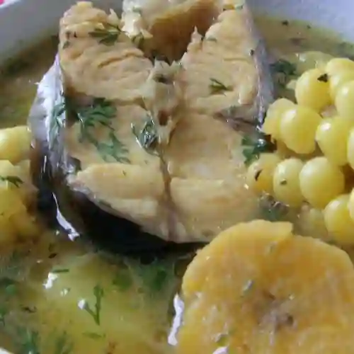 Sancocho de Pescado (sábados y Domingos)