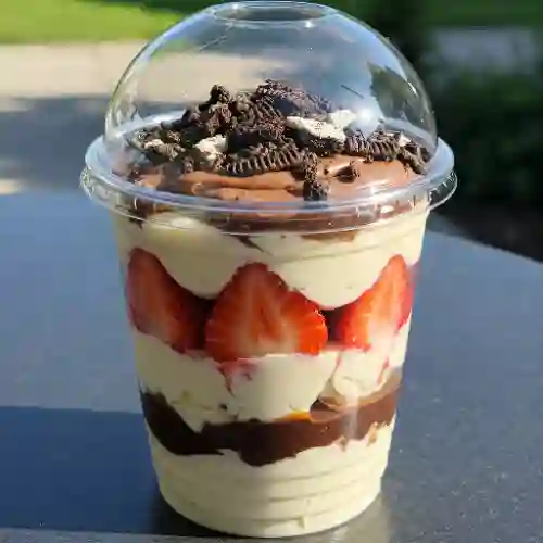 Fresas Al Cielo 16 Onzas + Topping