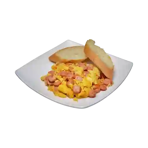 Huevos Revueltos con Salchicha