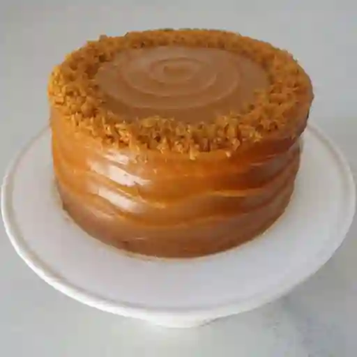 Torta Básica Vainilla Arequipe Grande