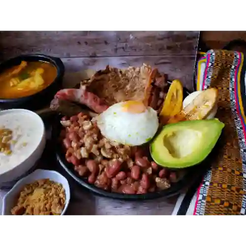 Bandeja Montañera