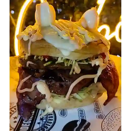 Hamburguesa Especial Al Carbón