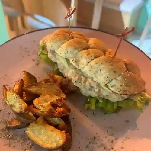 Sándwich Atún y Mozzarella