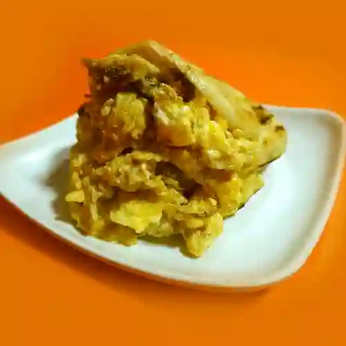 Arepa Huevo, Queso, Carne O Pollo