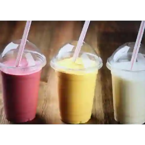 Jugos Naturales en Leche 12 Onz