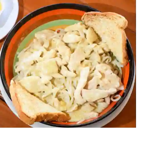 Pastas con Pollo