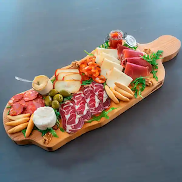 La Vasqueza Tabla de Madurados Charcutería Artesanal 