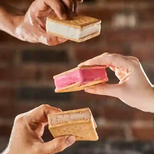 Paga 2 Lleva 3 Galletas de Helado