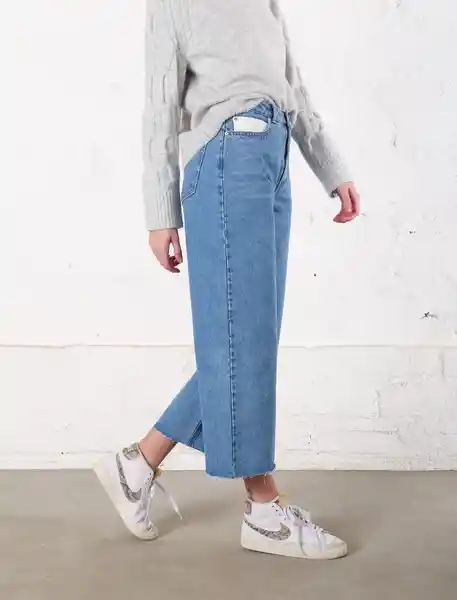 Jean Amplio Con Bota Ancha Índigo Azul Medio Talla 4 Mujer Naf Naf