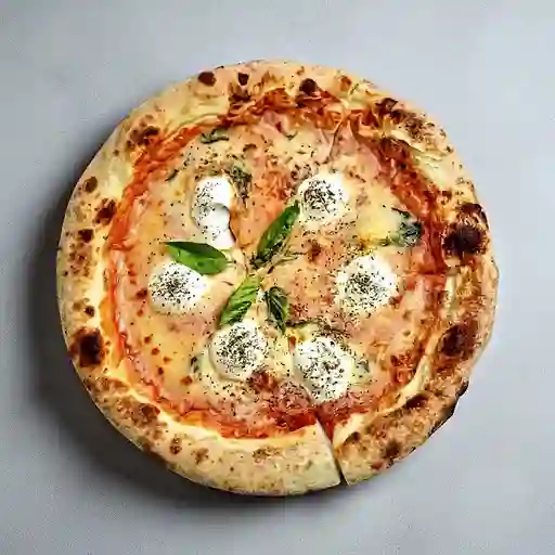 Pizza de 4 Quesos y Cebolla Caramelizada