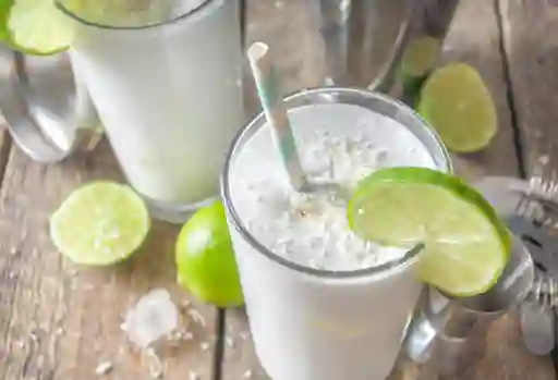 Limonada de Coco 20 Oz