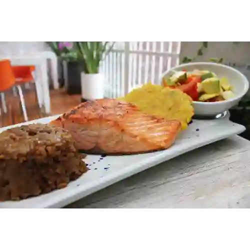 Salmon de la Casa