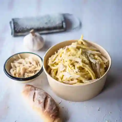 Bowl de Pasta con Salsa Pollo/carbonara