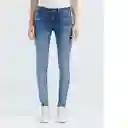 Jean Special Fit Straight Mujer Azul Claro Talla 6 Chevignon