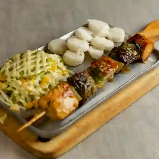 Chuzo entero carne y pollo