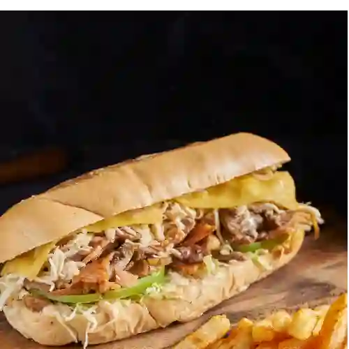 Sándwich de Pollo Desmenuzado