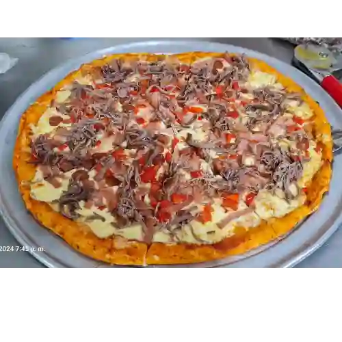 Pizza Especial Don Berna