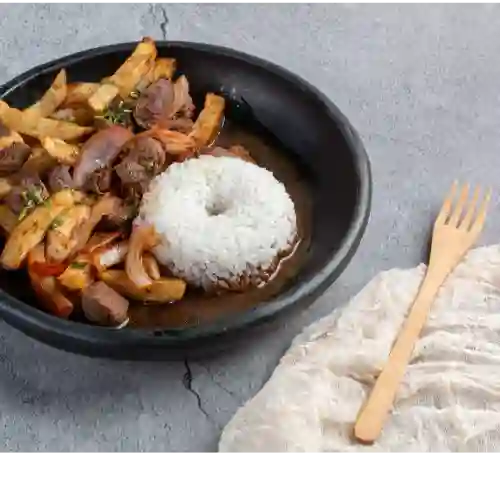 Lomo Saltado