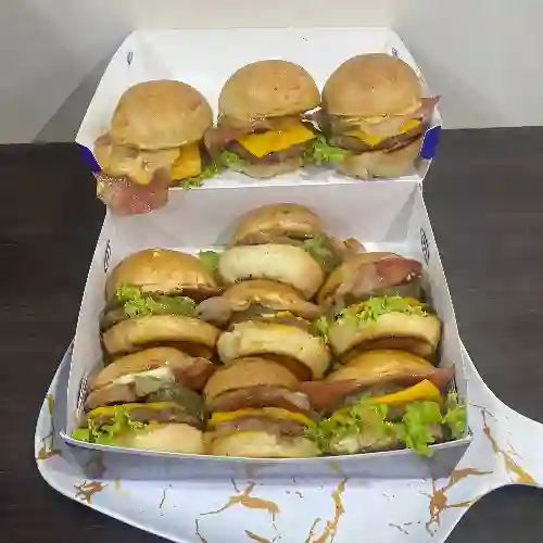 Combo 10 Hamburguesas + Papas