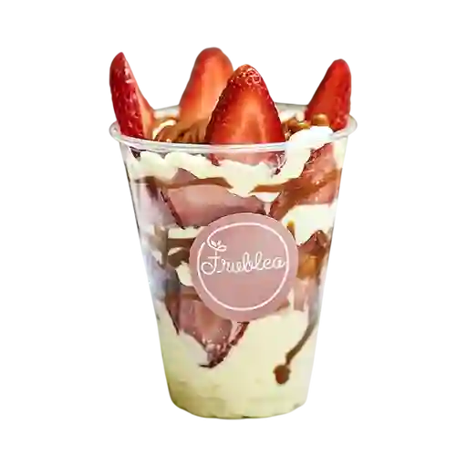 Fresas con Crema y Arequipe