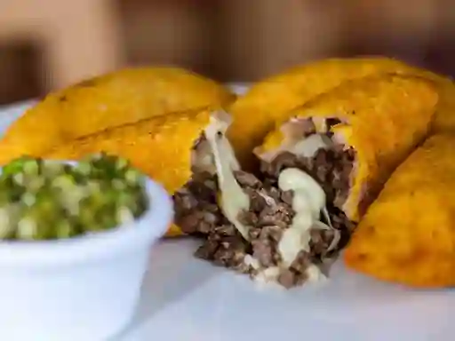 Empanada Boloñesa