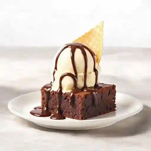Brownie con helado sencillo