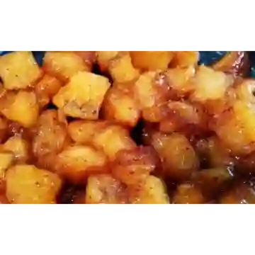 Cubos de Platano Maduro Frito