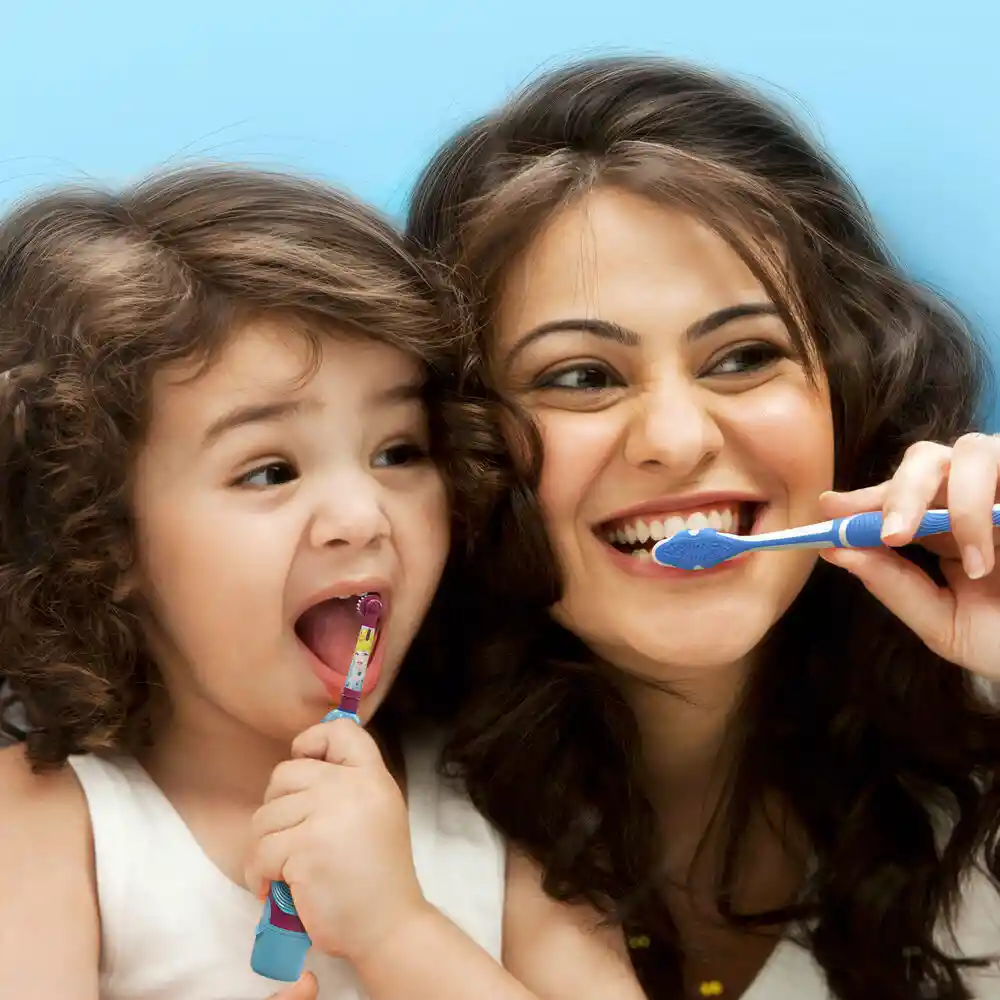 Oral-B Clean Complete Cepillos Dentales Suave 3 Unidades