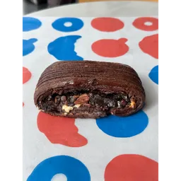 Pain swiss triple chocolate