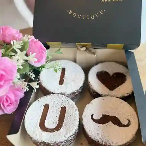 Caja x4 mini brownies - bigote